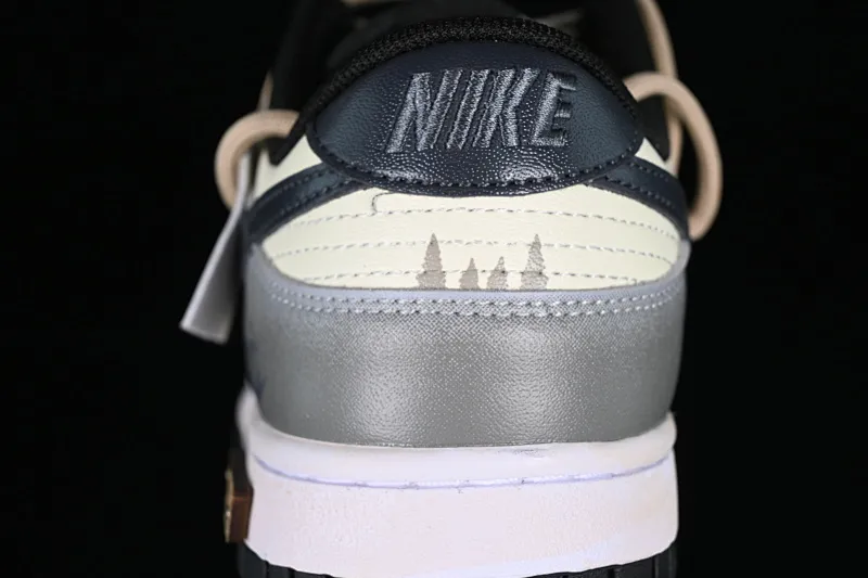 All Categories Nk SB Dunk Series Nk SB Dunk Low Low-top sneakers Nk Dunk Low Panda Prank-Jungle Crossing Crossing the Mountain to Enjoy Yourself Mountain Color SB Strap Low-top Casual Shoes FD0831-002